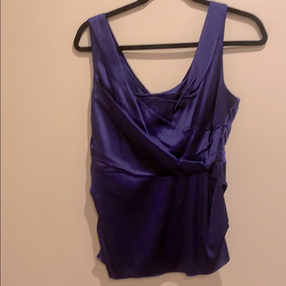 Elie Tahari Pretty Blue Silk Blouse M Never Worn!